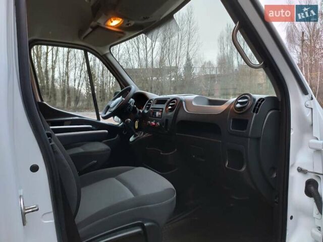 Білий Рено Мастєр, об'ємом двигуна 2.3 л та пробігом 212 тис. км за 14350 $, фото 21 на Automoto.ua
