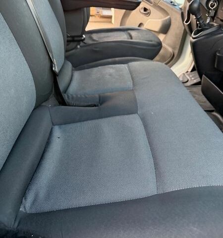 Белый Рено Мастер, объемом двигателя 2.3 л и пробегом 635 тыс. км за 15800 $, фото 15 на Automoto.ua