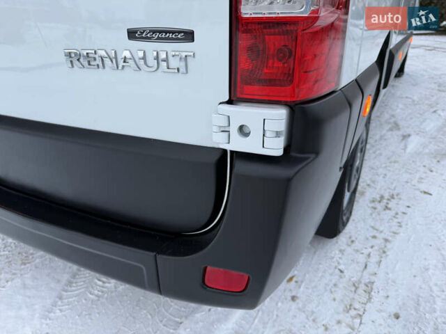 Белый Рено Мастер, объемом двигателя 2.3 л и пробегом 280 тыс. км за 17500 $, фото 16 на Automoto.ua