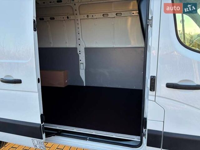 Белый Рено Мастер, объемом двигателя 2.3 л и пробегом 293 тыс. км за 14800 $, фото 15 на Automoto.ua