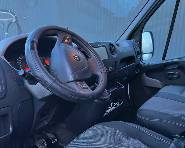 Білий Рено Мастєр, об'ємом двигуна 2.3 л та пробігом 429 тис. км за 14800 $, фото 6 на Automoto.ua