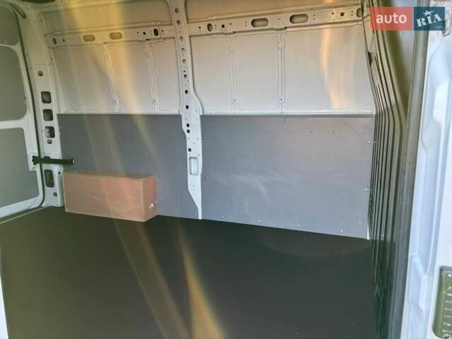 Белый Рено Мастер, объемом двигателя 2.3 л и пробегом 293 тыс. км за 14800 $, фото 14 на Automoto.ua