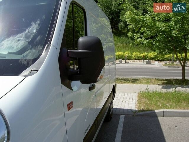 Белый Рено Мастер, объемом двигателя 2.3 л и пробегом 398 тыс. км за 13600 $, фото 16 на Automoto.ua