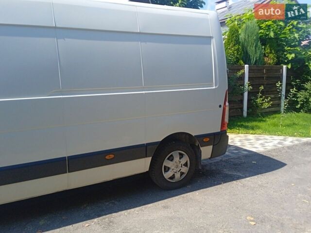 Белый Рено Мастер, объемом двигателя 2.3 л и пробегом 429 тыс. км за 16500 $, фото 6 на Automoto.ua