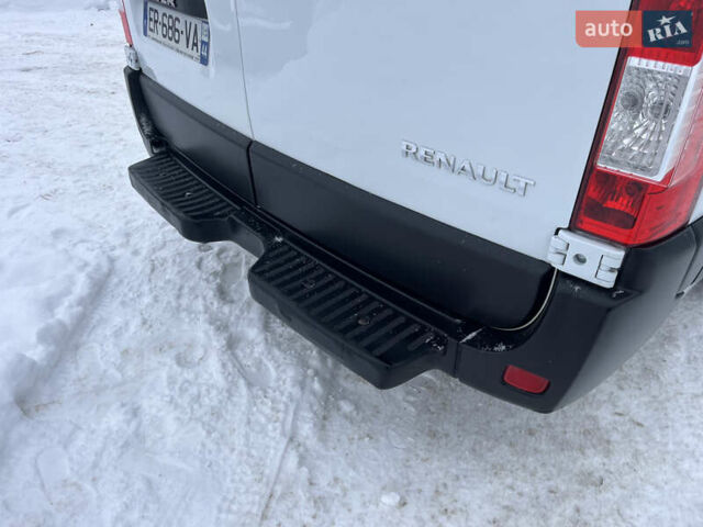 Белый Рено Мастер, объемом двигателя 2.3 л и пробегом 250 тыс. км за 17900 $, фото 6 на Automoto.ua