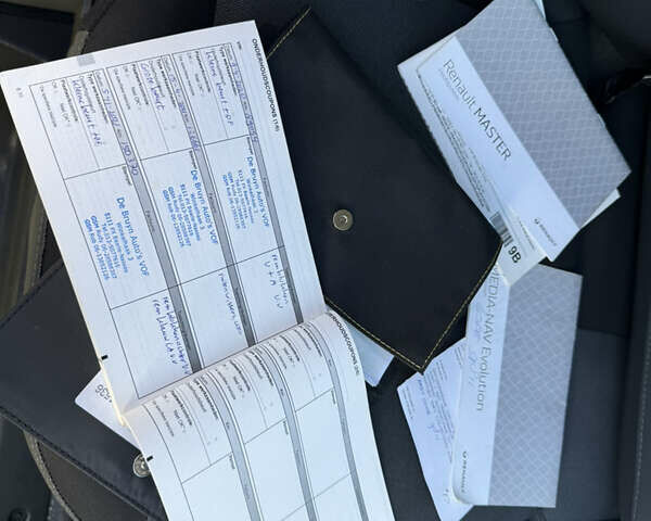 Білий Рено Мастєр, об'ємом двигуна 0 л та пробігом 217 тис. км за 19700 $, фото 60 на Automoto.ua