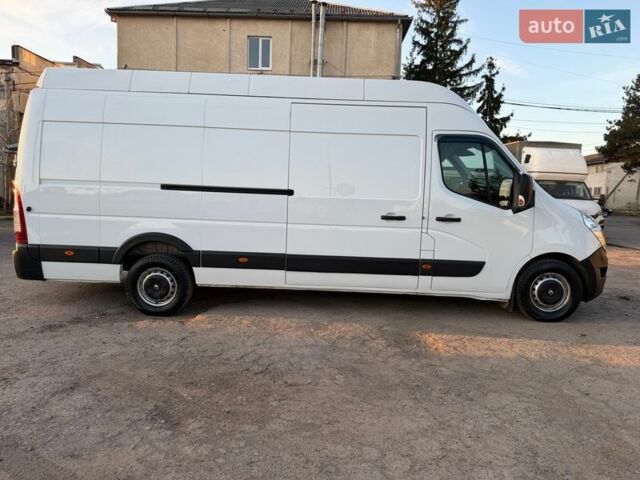 Белый Рено Мастер, объемом двигателя 2.3 л и пробегом 635 тыс. км за 15800 $, фото 4 на Automoto.ua