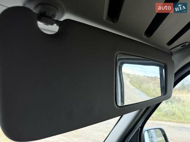 Белый Рено Мастер, объемом двигателя 2.3 л и пробегом 290 тыс. км за 17799 $, фото 40 на Automoto.ua