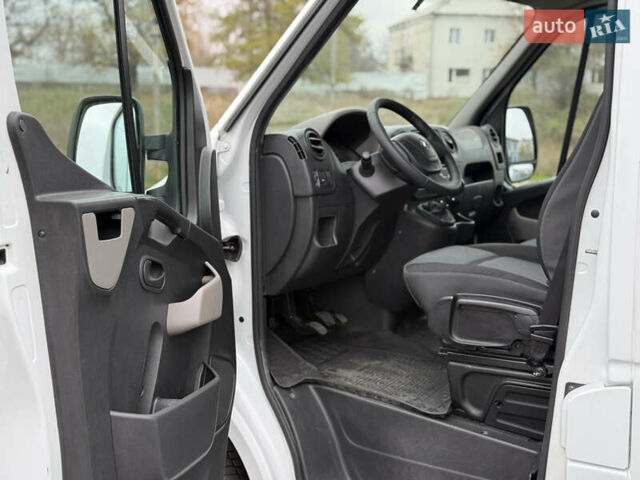 Білий Рено Мастєр, об'ємом двигуна 2.3 л та пробігом 250 тис. км за 14900 $, фото 14 на Automoto.ua