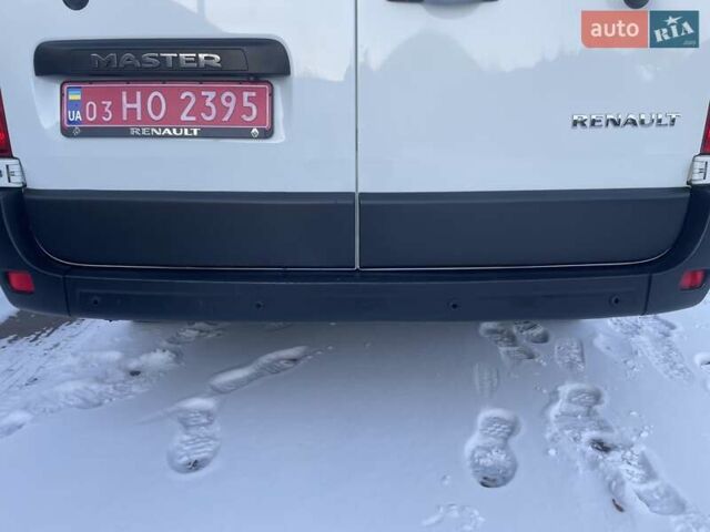 Белый Рено Мастер, объемом двигателя 2.3 л и пробегом 290 тыс. км за 15300 $, фото 11 на Automoto.ua