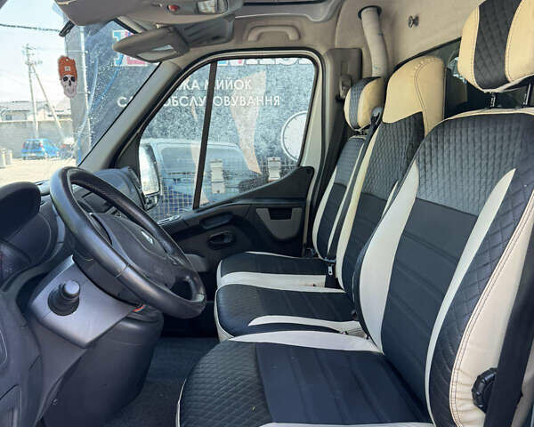 Білий Рено Мастєр, об'ємом двигуна 2.3 л та пробігом 574 тис. км за 13000 $, фото 10 на Automoto.ua