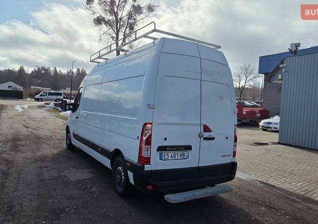 Белый Рено Мастер, объемом двигателя 2.3 л и пробегом 225 тыс. км за 16500 $, фото 10 на Automoto.ua