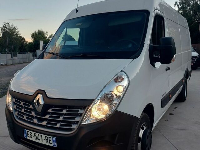 Белый Рено Мастер, объемом двигателя 2.3 л и пробегом 182 тыс. км за 18300 $, фото 3 на Automoto.ua