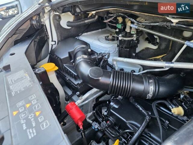 Білий Рено Мастєр, об'ємом двигуна 2.3 л та пробігом 190 тис. км за 18600 $, фото 25 на Automoto.ua