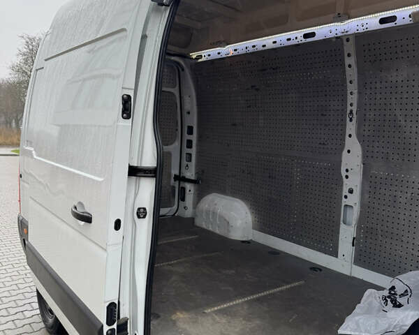 Белый Рено Мастер, объемом двигателя 2.3 л и пробегом 239 тыс. км за 17200 $, фото 21 на Automoto.ua