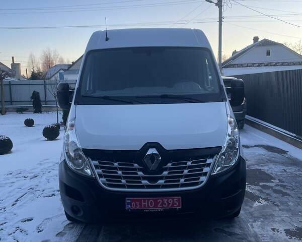 Белый Рено Мастер, объемом двигателя 2.3 л и пробегом 290 тыс. км за 15300 $, фото 2 на Automoto.ua