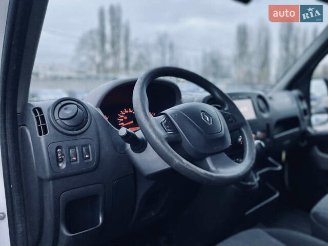 Белый Рено Мастер, объемом двигателя 2.3 л и пробегом 378 тыс. км за 13700 $, фото 18 на Automoto.ua