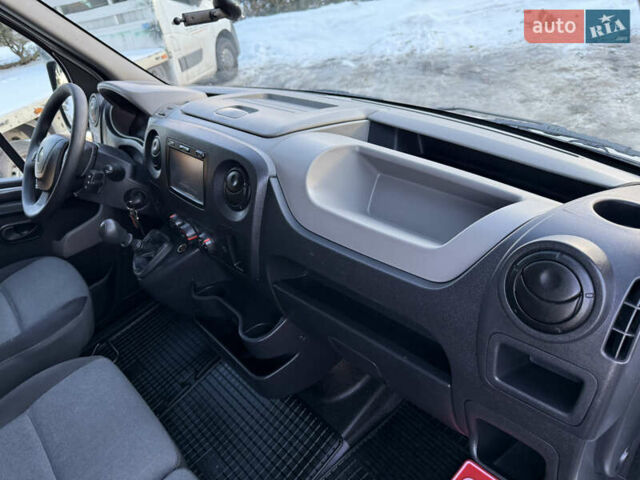 Белый Рено Мастер, объемом двигателя 2.3 л и пробегом 292 тыс. км за 16500 $, фото 67 на Automoto.ua