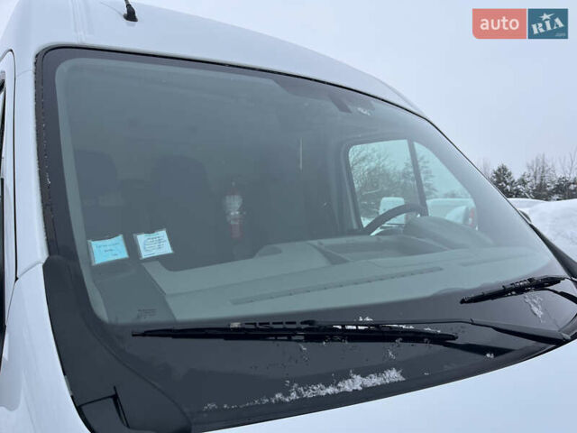 Белый Рено Мастер, объемом двигателя 2.3 л и пробегом 250 тыс. км за 17900 $, фото 19 на Automoto.ua