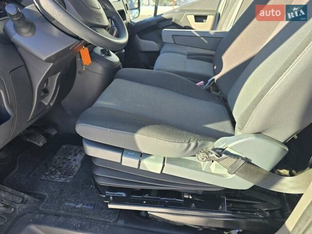 Белый Рено Мастер, объемом двигателя 2.3 л и пробегом 363 тыс. км за 17000 $, фото 9 на Automoto.ua