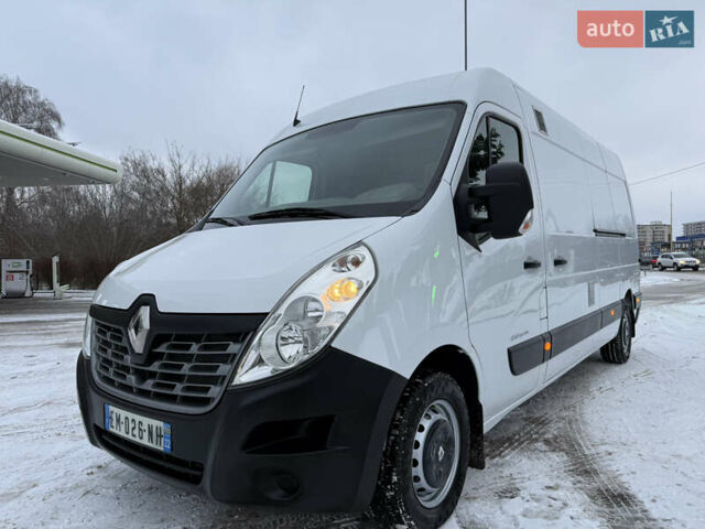 Белый Рено Мастер, объемом двигателя 2.3 л и пробегом 280 тыс. км за 17500 $, фото 3 на Automoto.ua