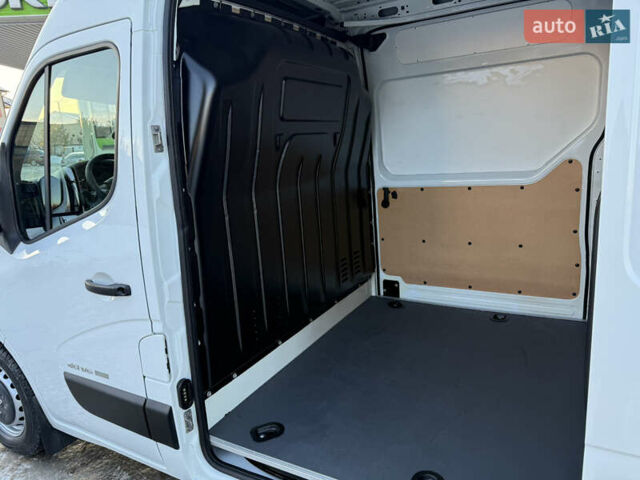 Белый Рено Мастер, объемом двигателя 2.3 л и пробегом 292 тыс. км за 16500 $, фото 94 на Automoto.ua