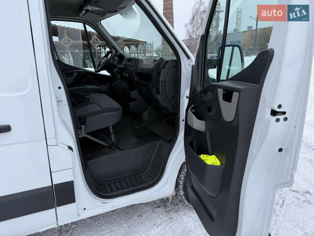 Білий Рено Мастєр, об'ємом двигуна 2.3 л та пробігом 148 тис. км за 15300 $, фото 11 на Automoto.ua