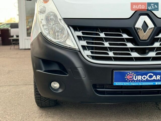 Белый Рено Мастер, объемом двигателя 2.3 л и пробегом 204 тыс. км за 23500 $, фото 18 на Automoto.ua