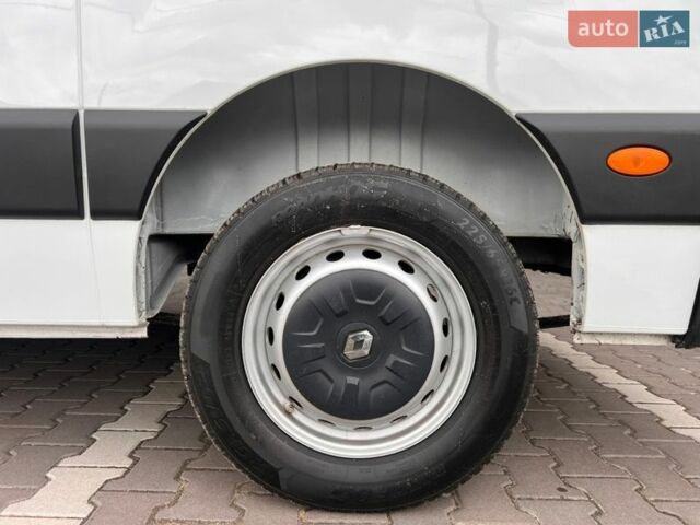 Белый Рено Мастер, объемом двигателя 2.3 л и пробегом 218 тыс. км за 16500 $, фото 38 на Automoto.ua