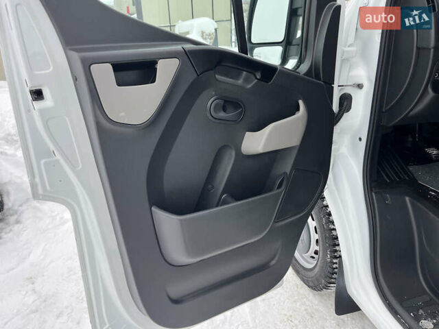 Белый Рено Мастер, объемом двигателя 2.3 л и пробегом 250 тыс. км за 17900 $, фото 21 на Automoto.ua