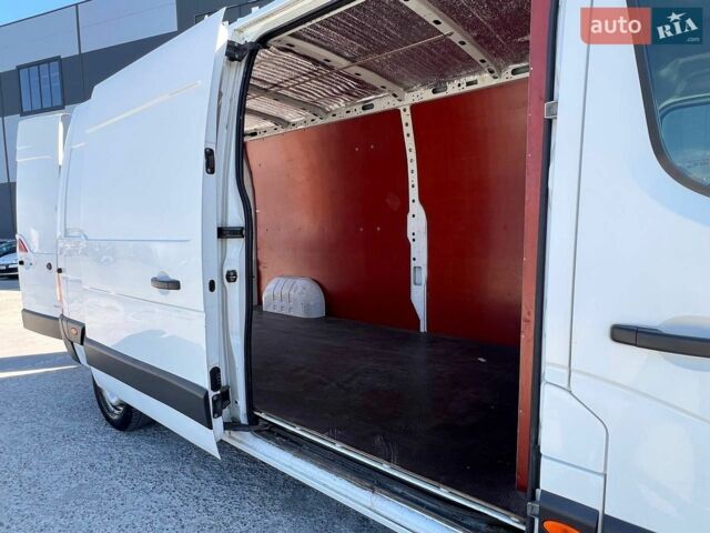 Белый Рено Мастер, объемом двигателя 2.3 л и пробегом 234 тыс. км за 14840 $, фото 36 на Automoto.ua