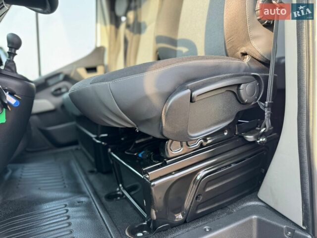 Белый Рено Мастер, объемом двигателя 2.3 л и пробегом 128 тыс. км за 23500 $, фото 64 на Automoto.ua