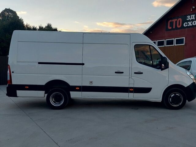 Белый Рено Мастер, объемом двигателя 2.3 л и пробегом 182 тыс. км за 18300 $, фото 9 на Automoto.ua