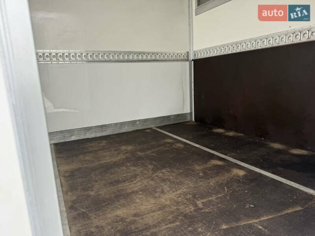 Білий Рено Мастєр, об'ємом двигуна 2.3 л та пробігом 215 тис. км за 18900 $, фото 28 на Automoto.ua