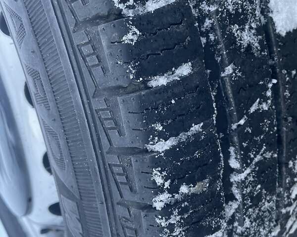 Белый Рено Мастер, объемом двигателя 2.3 л и пробегом 290 тыс. км за 15300 $, фото 14 на Automoto.ua