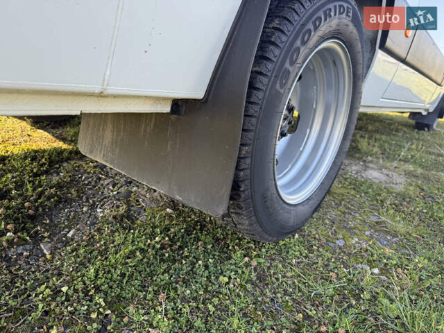 Білий Рено Мастєр, об'ємом двигуна 0 л та пробігом 217 тис. км за 19700 $, фото 23 на Automoto.ua