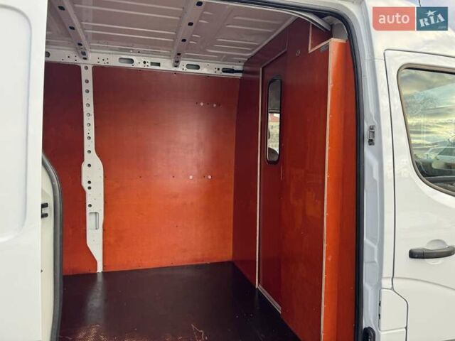 Білий Рено Мастєр, об'ємом двигуна 2.3 л та пробігом 187 тис. км за 16900 $, фото 40 на Automoto.ua