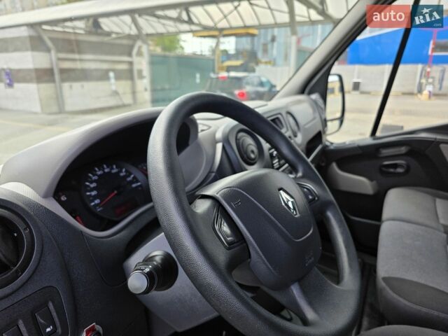 Белый Рено Мастер, объемом двигателя 2.3 л и пробегом 208 тыс. км за 18700 $, фото 33 на Automoto.ua