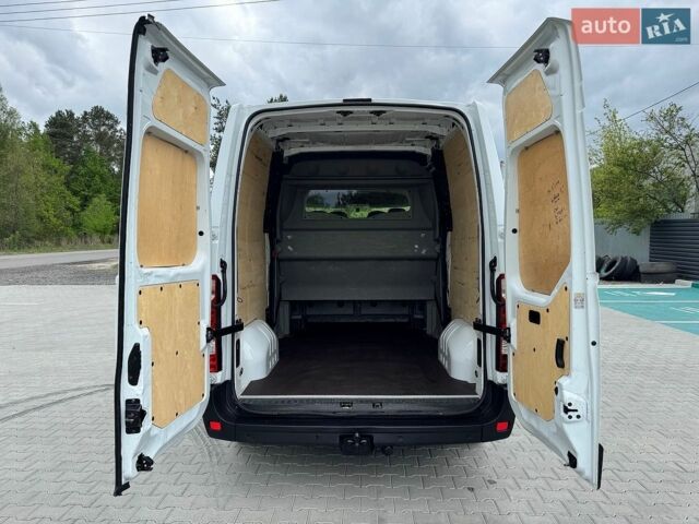 Белый Рено Мастер, объемом двигателя 2.3 л и пробегом 259 тыс. км за 17700 $, фото 32 на Automoto.ua