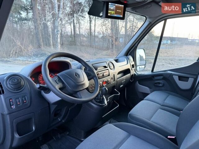 Білий Рено Мастєр, об'ємом двигуна 2.3 л та пробігом 204 тис. км за 15450 $, фото 4 на Automoto.ua