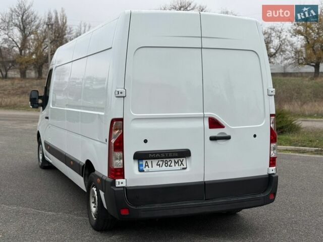 Белый Рено Мастер, объемом двигателя 2.3 л и пробегом 420 тыс. км за 14500 $, фото 6 на Automoto.ua