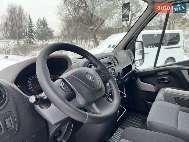 Белый Рено Мастер, объемом двигателя 2.3 л и пробегом 250 тыс. км за 17888 $, фото 21 на Automoto.ua