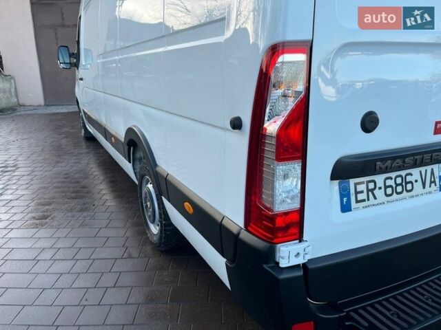 Белый Рено Мастер, объемом двигателя 2.3 л и пробегом 250 тыс. км за 17800 $, фото 11 на Automoto.ua