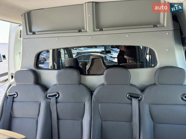 Белый Рено Мастер, объемом двигателя 2.3 л и пробегом 186 тыс. км за 22500 $, фото 54 на Automoto.ua