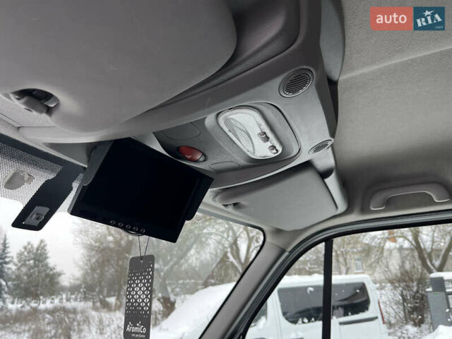 Білий Рено Мастєр, об'ємом двигуна 0 л та пробігом 250 тис. км за 17900 $, фото 26 на Automoto.ua