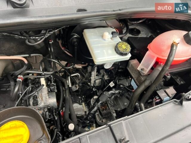 Белый Рено Мастер, объемом двигателя 2.3 л и пробегом 218 тыс. км за 16500 $, фото 67 на Automoto.ua