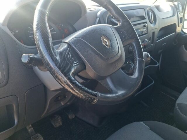 Белый Рено Мастер, объемом двигателя 2.3 л и пробегом 336 тыс. км за 13500 $, фото 6 на Automoto.ua