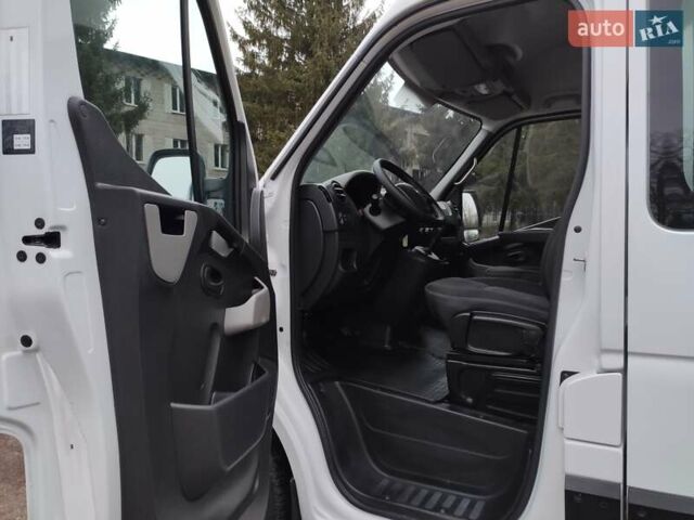 Білий Рено Мастєр, об'ємом двигуна 2.3 л та пробігом 212 тис. км за 14350 $, фото 30 на Automoto.ua