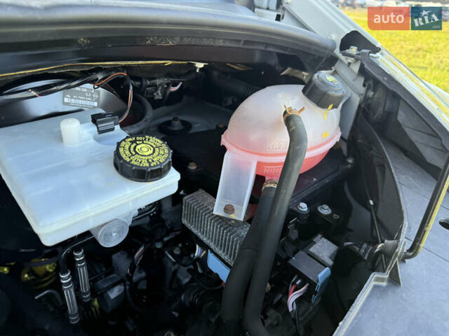 Білий Рено Мастєр, об'ємом двигуна 0 л та пробігом 217 тис. км за 19700 $, фото 70 на Automoto.ua