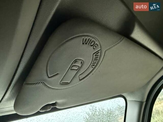 Белый Рено Мастер, объемом двигателя 2.3 л и пробегом 290 тыс. км за 17799 $, фото 39 на Automoto.ua